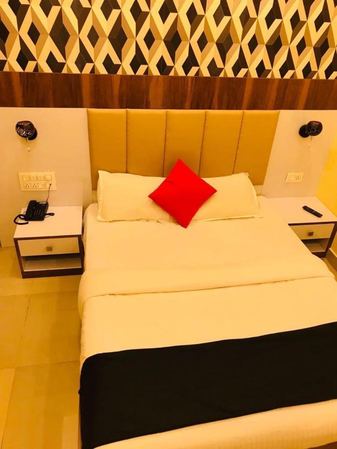 Hotel Keerthana Puttur Puttur  ภายนอก รูปภาพ